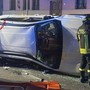 Dal Nord-ovest: incidente stradale a Vercelli, auto si ribalta su un fianco Dal Nord-ovest: incidente stradale a Vercelli, auto si ribalta su un fianco