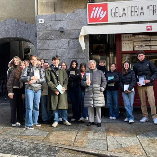 Varallo, l’Istituto Superiore D’Adda chiude la settimana della Memoria tra letture, caffè letterari e riflessioni sui diritti umani