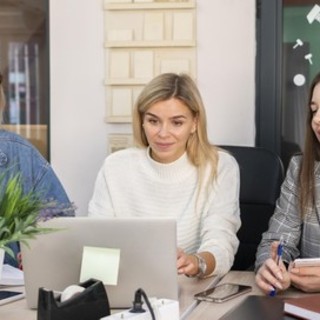 &quot;Donne nei cda&quot;: al via il nuovo corso dedicato all'imprenditoria femminile