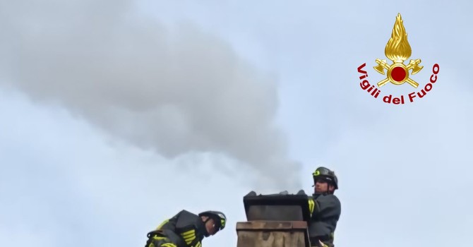 Cravagliana, incendio del camino in frazione Pianaronda: intervento dei Vigili del Fuoco