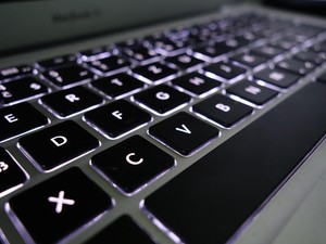 Attenzione alle truffe online, ecco i falsi rimborsi: lo segnala l'Agenzia delle Entrate (foto di repertorio)