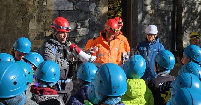 Alagna, a scuola nel Parco Minerario di Kreas: GAL Terre del Sesia investe su turismo e didattica Alagna, a scuola nel Parco Minerario di Kreas: GAL Terre del Sesia investe su turismo e didattica