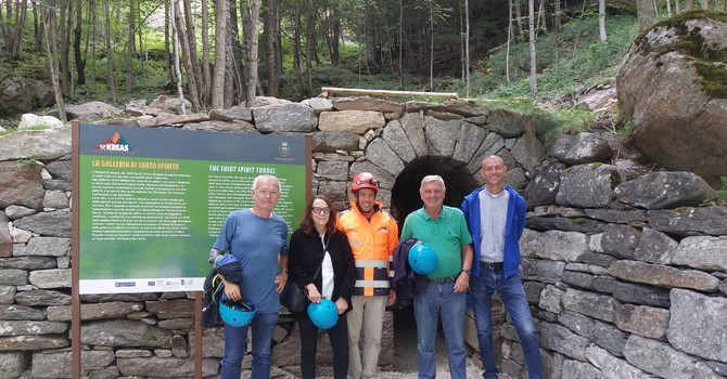 Alagna riscopre la sua storia mineraria: inaugurato il Parco di Kreas - Foto e Video Luigi Nicoletto e Federica Pedrana Alagna riscopre la sua storia mineraria: inaugurato il Parco di Kreas - Foto e Video Luigi Nicoletto e Federica Pedrana