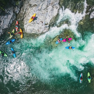 Kayak in Valsesia, evento internazionale sul Sesia tra Scopa e Balmuccia