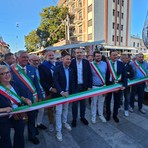 Gattinara, folla in centro per il taglio del nastro: inaugurata LUVA®  2025