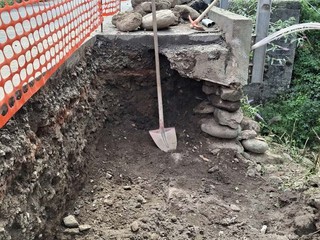 A Doccio lavori sul ponticello di via Isolella: più sicurezza e carreggiata più larga A Doccio lavori sul ponticello di via Isolella: più sicurezza e carreggiata più larga