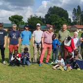 Dal Lancia di Borgosesia al Kenya: docenti e studenti in missione a Tuuru tra manutenzioni e aiuto ai bambini con disabilità Dal Lancia di Borgosesia al Kenya: docenti e studenti in missione a Tuuru tra manutenzioni e aiuto ai bambini con disabilità