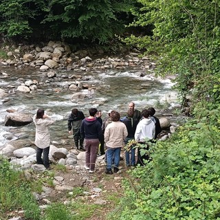 Postua, lezione sul torrente Strona con gli studenti dell’Università del Piemonte Orientale