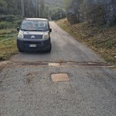 A Valmaggiore puliti griglie e tombini: proseguono i piccoli interventi di manutenzione A Valmaggiore puliti griglie e tombini: proseguono i piccoli interventi di manutenzione