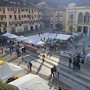 Varallo, grande partecipazione ai Mercatini di Natale dell’8 dicembre: tradizioni, sapori e magia nel cuore della Valsesia Varallo, grande partecipazione ai Mercatini di Natale dell’8 dicembre: tradizioni, sapori e magia nel cuore della Valsesia