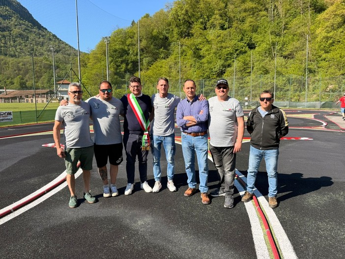 Valduggia, inaugurato il mini-autodromo per modelli radiocomandati