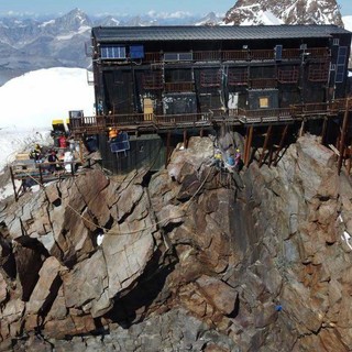 Capanna Margherita, tre anni di monitoraggio geotecnico e strutturale sul Monte Rosa