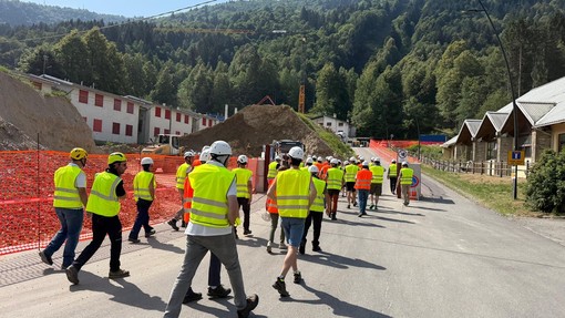 Mera, avanzano i lavori della nuova cabinovia: Gilardino in sopralluogo alla stazione di monte Mera, avanzano i lavori della nuova cabinovia: Gilardino in sopralluogo alla stazione di monte
