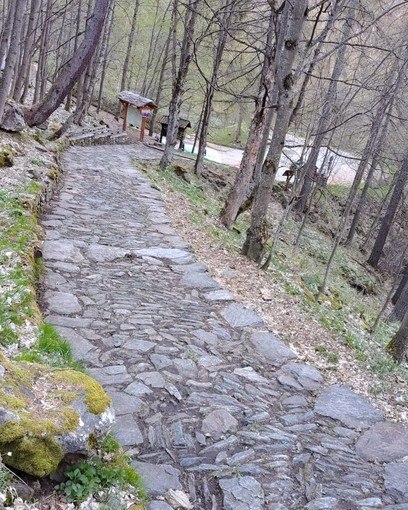 Alagna, manutenzione sui sentieri delle Aree Protette della Valsesia