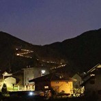 Quarona, illuminata durante le vacanze estive la mulattiera verso San Giovanni e la Beata al Monte