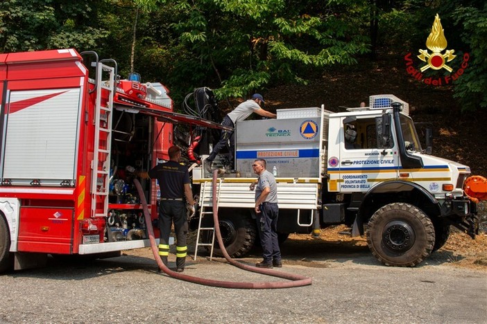 Incendio sul Monte Barone, una lettrice: "Grazie a chi difende la nostra terra senza sosta" Incendio sul Monte Barone, una lettrice: "Grazie a chi difende la nostra terra senza sosta"
