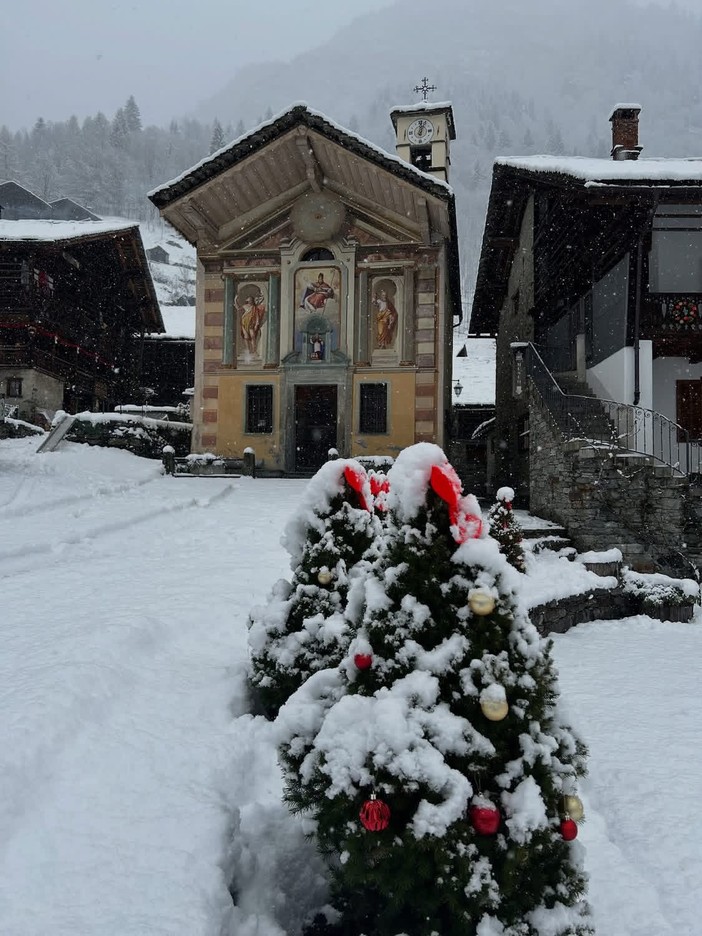 La neve imbianca la Valsesia: un toccasana per ambiente, turismo ed economia