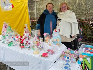 Strona, mercatino e iniziative natalizie: alberi creativi e musica per le vie del paese FOTO e VIDEO di Catia Ciccarelli per newsbiella.it