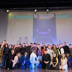 Romagnano Sesia, gli studenti del Bonfantini a teatro: incontro sul palco con la compagnia “Il Veliero” di Borgosesia