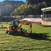 Valdilana, il campo da calcio di Ponzone si rifà il look (foto dalla pagina Facebook di Comune di Valdilana)