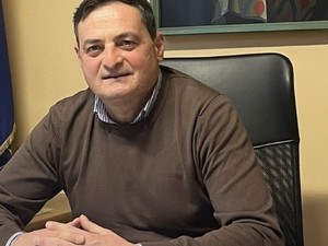 Borgosesia, servizio navetta: interrogazione e critiche del consigliere Nunziata Borgosesia, servizio navetta: interrogazione e critiche del consigliere Nunziata