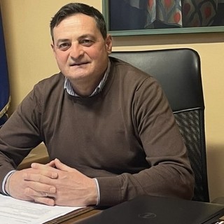 L'affetto dei concittadini per l'ex assessore Nunziata: «Resto consigliere, lavorerò per tornare»