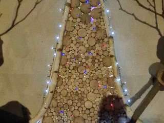 Strona, mercatino e iniziative natalizie: alberi creativi e musica per le vie del paese FOTO e VIDEO di Catia Ciccarelli per newsbiella.it