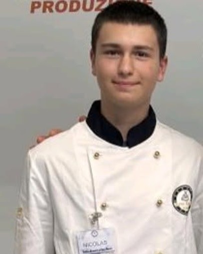 Studente dell'Alberghiero "Pastore" supera la Maturità con un anno di anticipo: 100 e lode per Nicolas Palestro