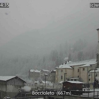 Neve in Alta Valsesia, cambia il volto del maltempo: fiocchi nei centri di montagna e precipitazioni fino a domenica - FOTO