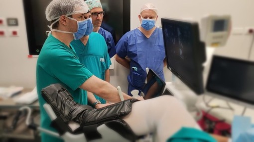 Molinette, anestesia e realtà virtuale: così si distrae il paziente durante le operazioni