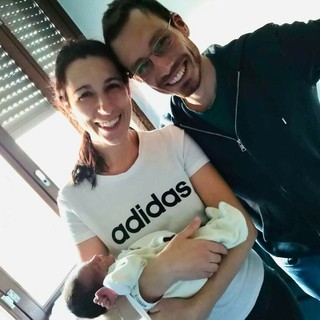 Torino: operata per un tumore al cervello durante la gravidanza, Chiara dà alla luce il piccolo Mattia