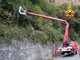 Varallo: Pianta sulla carreggiata lungo la strada per Morondo, intervengono i Vigili del Fuoco Varallo: Pianta sulla carreggiata lungo la strada per Morondo, intervengono i Vigili del Fuoco