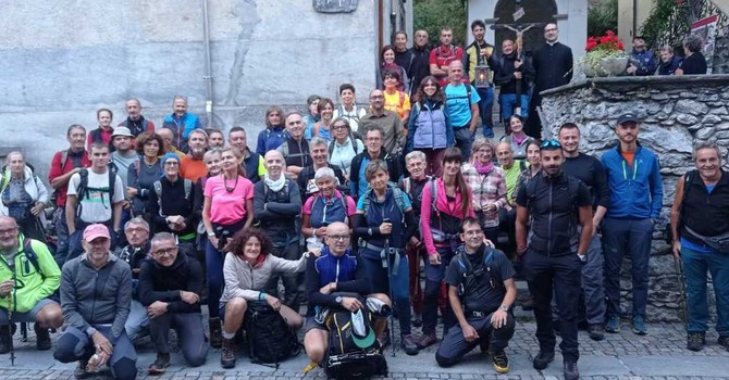 Rassa, due giorni di pellegrinaggio tra fede, storia e comunità Rassa, due giorni di pellegrinaggio tra fede, storia e comunità
