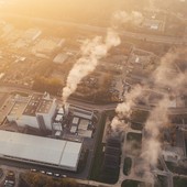 Bando MASE 2025: al via le domande per compensare i costi indiretti CO₂ delle imprese energivore