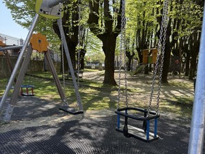 Gattinara, nuovi giochi nei parchi cittadini e manutenzione delle aree già esistenti Gattinara, nuovi giochi nei parchi cittadini e manutenzione delle aree già esistenti