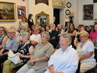 Varallo, in Biblioteca presentato “Miele amaro”, il romanzo valsesiano di Claudio Giacomone Cerino