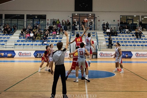 Valsesia Basket parte con una vittoria: Oleggio battuta 79-45 all’esordio in DR2 Valsesia Basket parte con una vittoria: Oleggio battuta 79-45 all’esordio in DR2