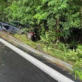Pozzolo fuori strada in Super con il suv