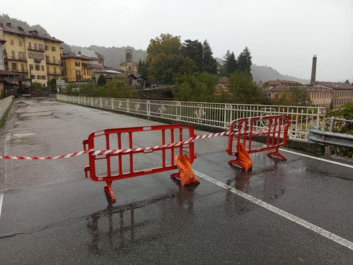 Lavori al ponte Bozzalla di Coggiola Lavori al ponte Bozzalla di Coggiola