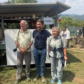 Quarona, a Lombaretto il ricordo dei caduti sotto le valanghe si intreccia con la memoria del Friuli