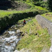 Quarona, pulite le sponde del torrente Cavaglia: intervento dell’AIB per la sicurezza del territorio Quarona, pulite le sponde del torrente Cavaglia: intervento dell’AIB per la sicurezza del territorio