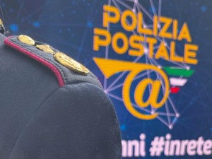 Pedopornografia online, 15mila file scoperti dalla Polizia: un uomo in carcere Pedopornografia online, 15mila file scoperti dalla Polizia: un uomo in carcere