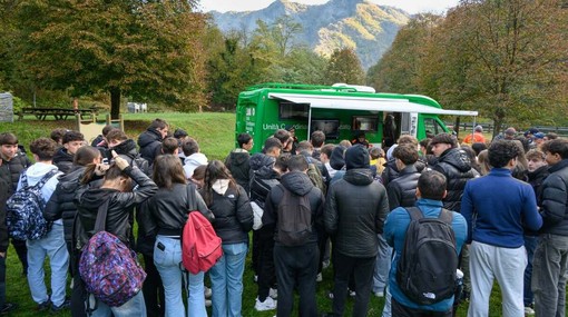 Valsesia, al via “Dai, piantala lì!”: 800 studenti coinvolti nella prevenzione degli incendi boschivi Valsesia, al via “Dai, piantala lì!”: 800 studenti coinvolti nella prevenzione degli incendi boschivi