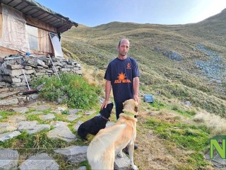 La storia di Giorgio, il pastore romeno che ama i suoi animali foto Mauro Benedetti per newsbiella.it