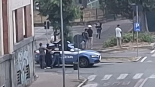 Dal Vercellese: Rissa fuori da parco Camana, identificate e denunciate quattro persone Dal Vercellese: Rissa fuori da parco Camana, identificate e denunciate quattro persone