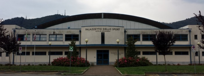Borgosesia, il palazzetto Loro Piana verso il restyling energetico: oltre 2 milioni di investimento Borgosesia, il palazzetto Loro Piana verso il restyling energetico: oltre 2 milioni di investimento