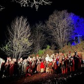 Quarona, successo per la Via Crucis: in tanti a San Giovanni al Monte per la rappresentazione della Passione