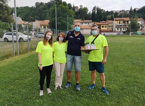 A Pray il Parco Bau dona igienizzanti agli atleti A Pray il Parco Bau dona igienizzanti agli atleti