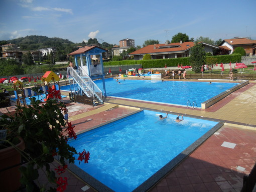 Piscina comunale di Gattinara, conclusa la procedura: l’impianto è pronto a riaprire Piscina comunale di Gattinara, conclusa la procedura: l’impianto è pronto a riaprire