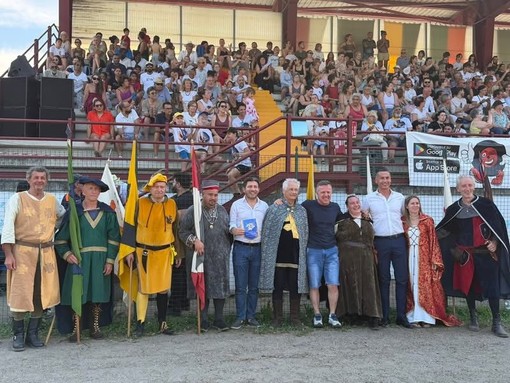 Al 50° Palio di Serravalle Sesia, una tradizione che unisce territorio, passione e rispetto Al 50° Palio di Serravalle Sesia, una tradizione che unisce territorio, passione e rispetto